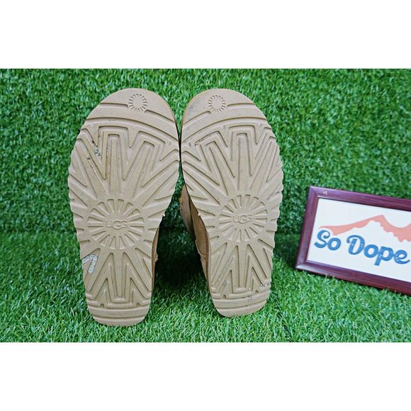 UGG Bailey Buckle Cali Collage Boots - Chestnut Olive - Women's Size 7 - Picture 3 of 6